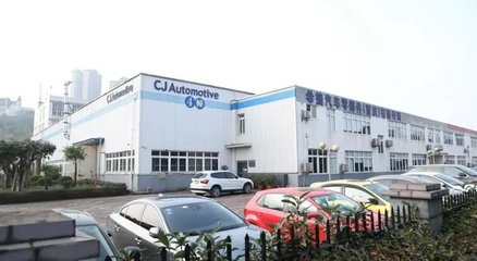 兩江湖畔，天然氧吧 翠渝路社區(qū)的蝶變之美